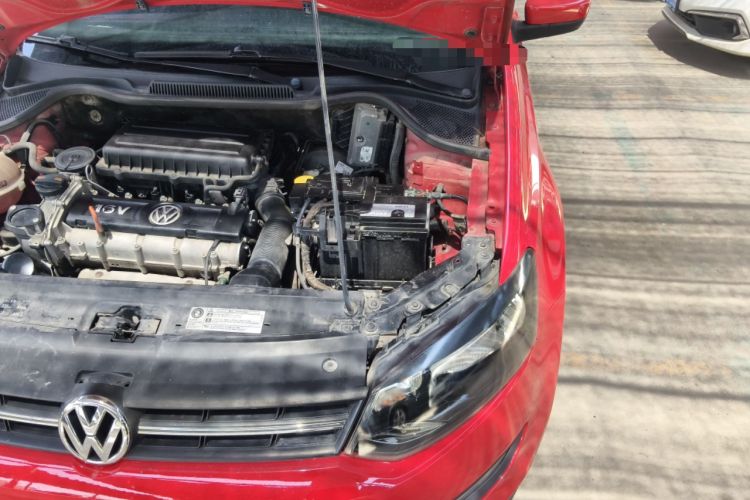 Used Volkswagen Polo 2011 1.4L Manual ZhiShang Edition Engine Bay Left
