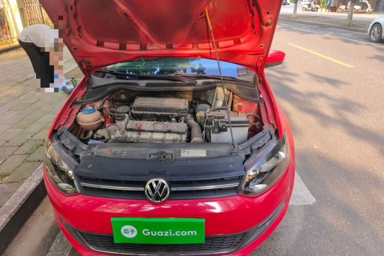 Used Volkswagen Polo 2011 1.4L Automatic ZhiCool Edition Engine Bay Left