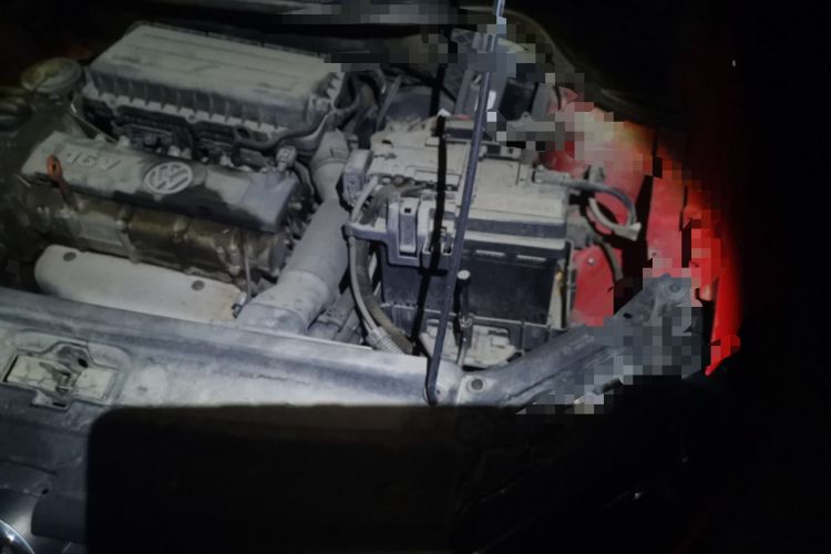 Used Volkswagen Polo 2011 1.6L Automatic ZhiKu Edition Engine Bay Left