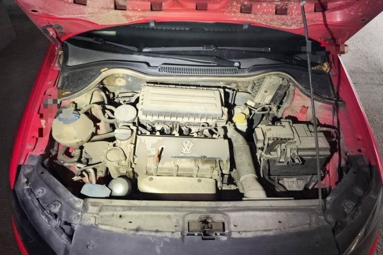 Used Volkswagen Polo 2011 1.4L Manual ZhiLe Edition Engine Bay