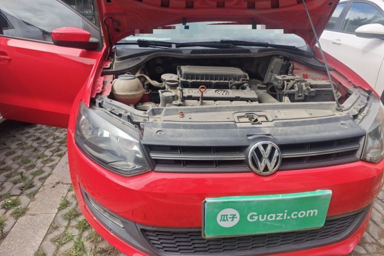 Used Volkswagen Polo 2011 1.4L Manual ZhiShang Edition Engine Bay Right