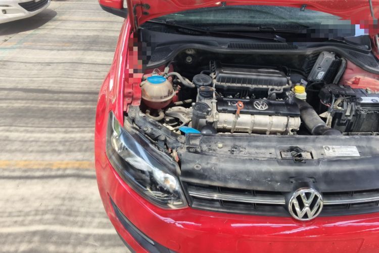 Used Volkswagen Polo 2011 1.4L Manual ZhiShang Edition Engine Bay Right