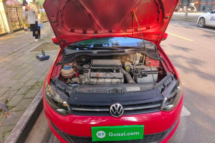 Used Volkswagen Polo 2011 1.4L Automatic ZhiCool Edition Engine Bay Right