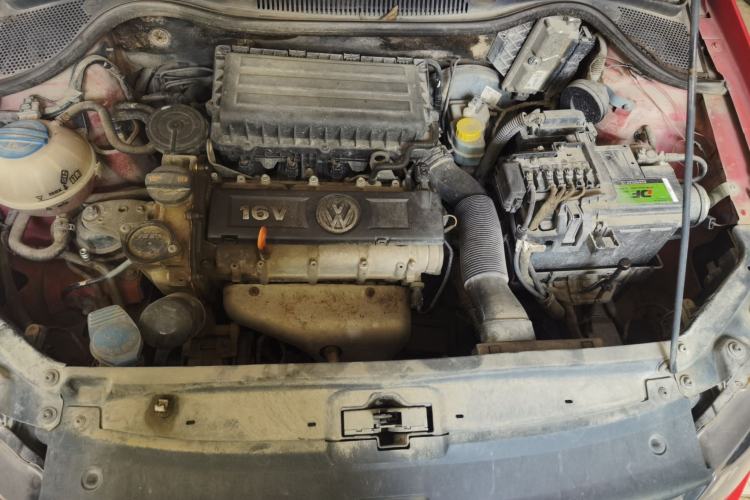 Used Volkswagen Polo 2011 1.4L Automatic ZhiShang Version Engine Bay