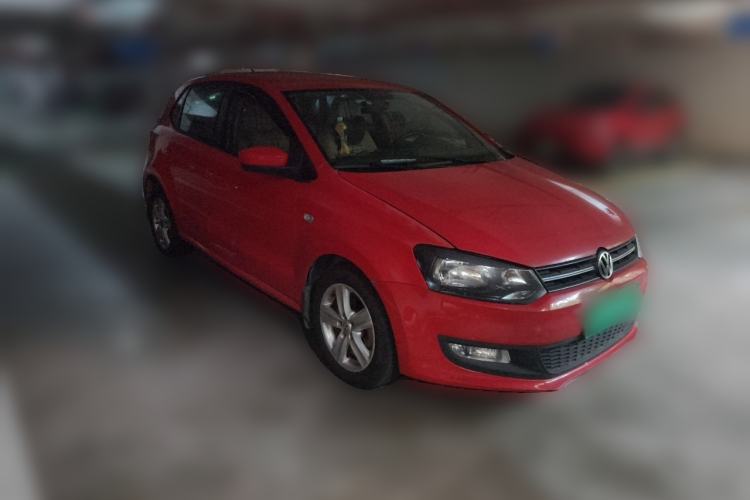 Used Volkswagen Polo 2011 1.4L Automatic ZhiShang Version Front Right 45 Deg