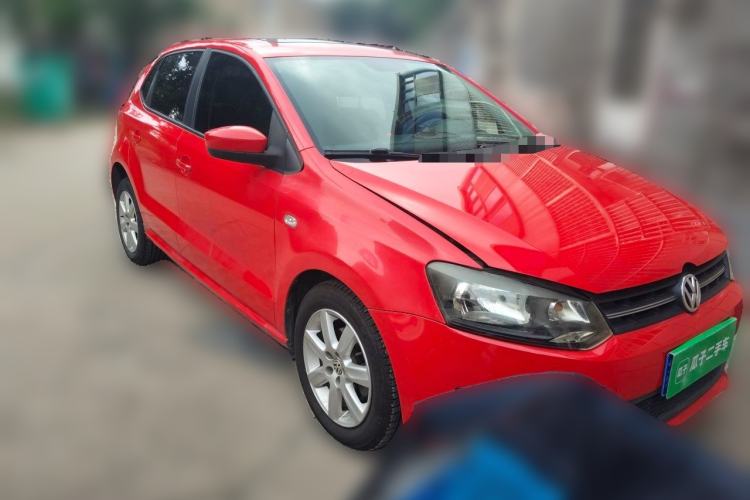 Used Volkswagen Polo 2011 1.6L Automatic ZhiShang Version Front Right 45 Deg