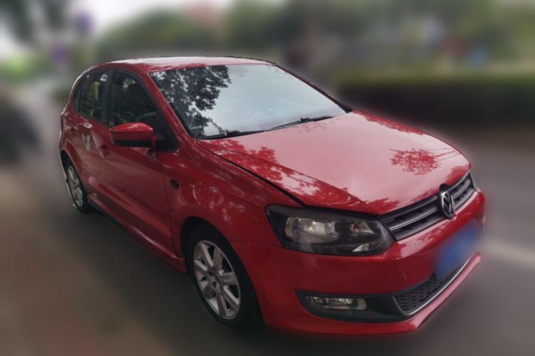 Used Volkswagen Polo 2011 1.4L Automatic ZhiShang Version Front Right 45 Deg