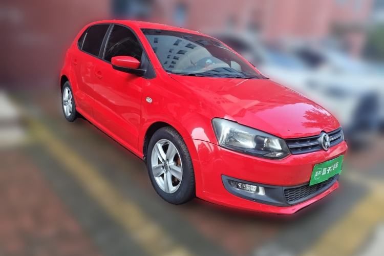 Used Volkswagen Polo 2011 1.6L Automatic ZhiShang Version Front Right 45 Deg