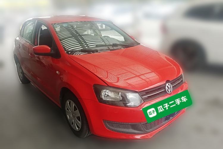 Used Volkswagen Polo 2011 1.4L Manual ZhiLe Edition Front Right 45 Deg