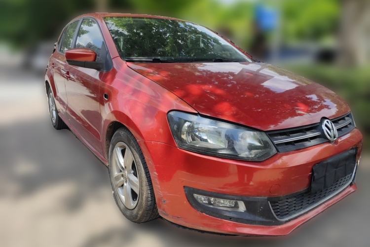 Used Volkswagen Polo 2011 1.6L Automatic ZhiShang Version Front Right 45 Deg