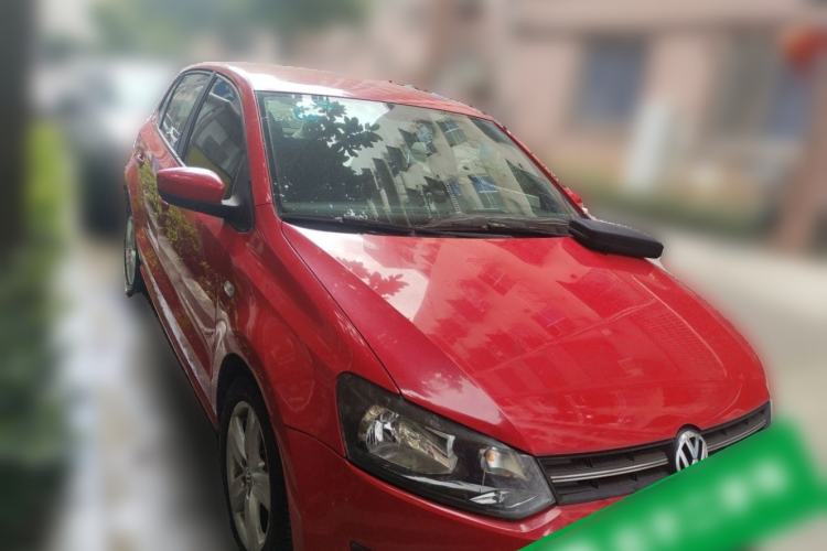 Used Volkswagen Polo 2011 1.4L Automatic ZhiShang Version Front Right 45 Deg
