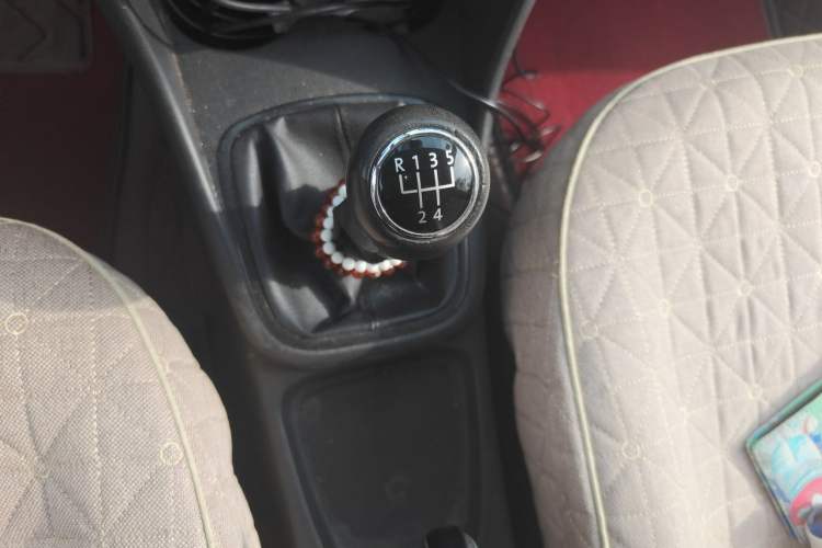 Used Volkswagen Polo 2011 1.4L Manual ZhiShang Edition Gear Lever