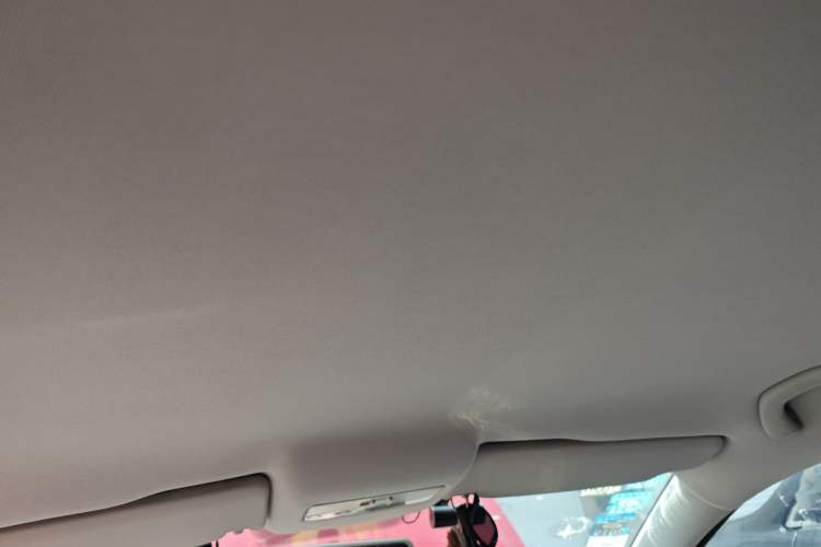 Used Volkswagen Polo 2011 1.4L Manual ZhiLe Edition Headliner