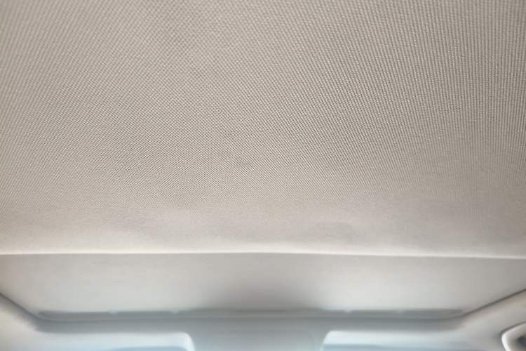Used Volkswagen Polo 2011 1.4L Automatic ZhiShang Version Headliner