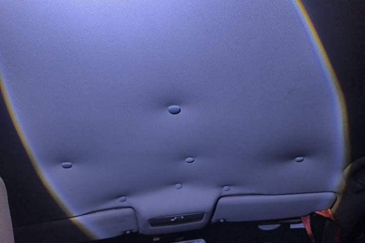 Used Volkswagen Polo 2011 1.6L Automatic ZhiShang Version Headliner