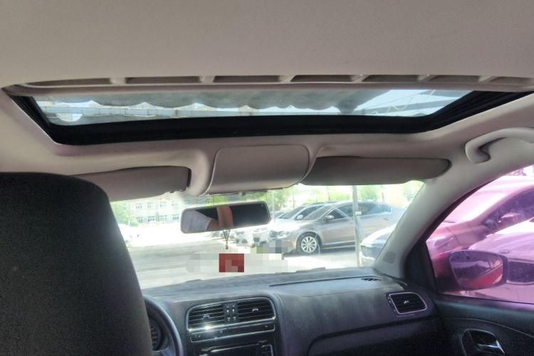 Used Volkswagen Polo 2011 1.4L Manual ZhiShang Edition Headliner