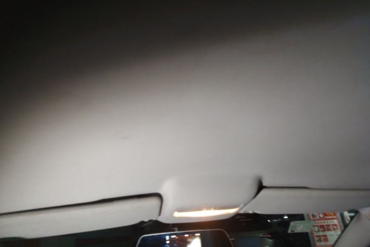Used Volkswagen Polo 2011 1.6L Automatic ZhiShang Version Headliner