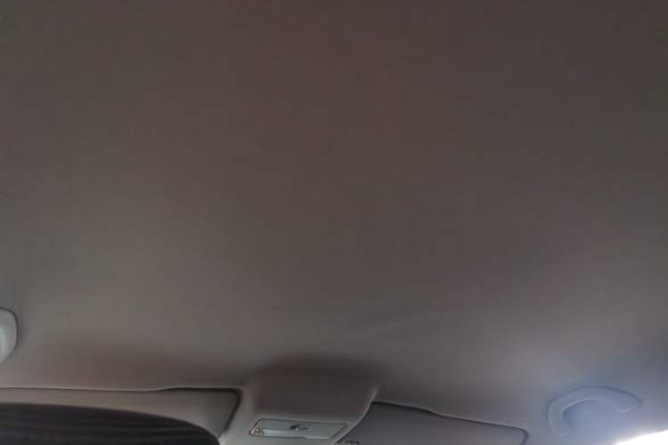 Used Volkswagen Polo 2011 1.4L Automatic ZhiShang Version Headliner