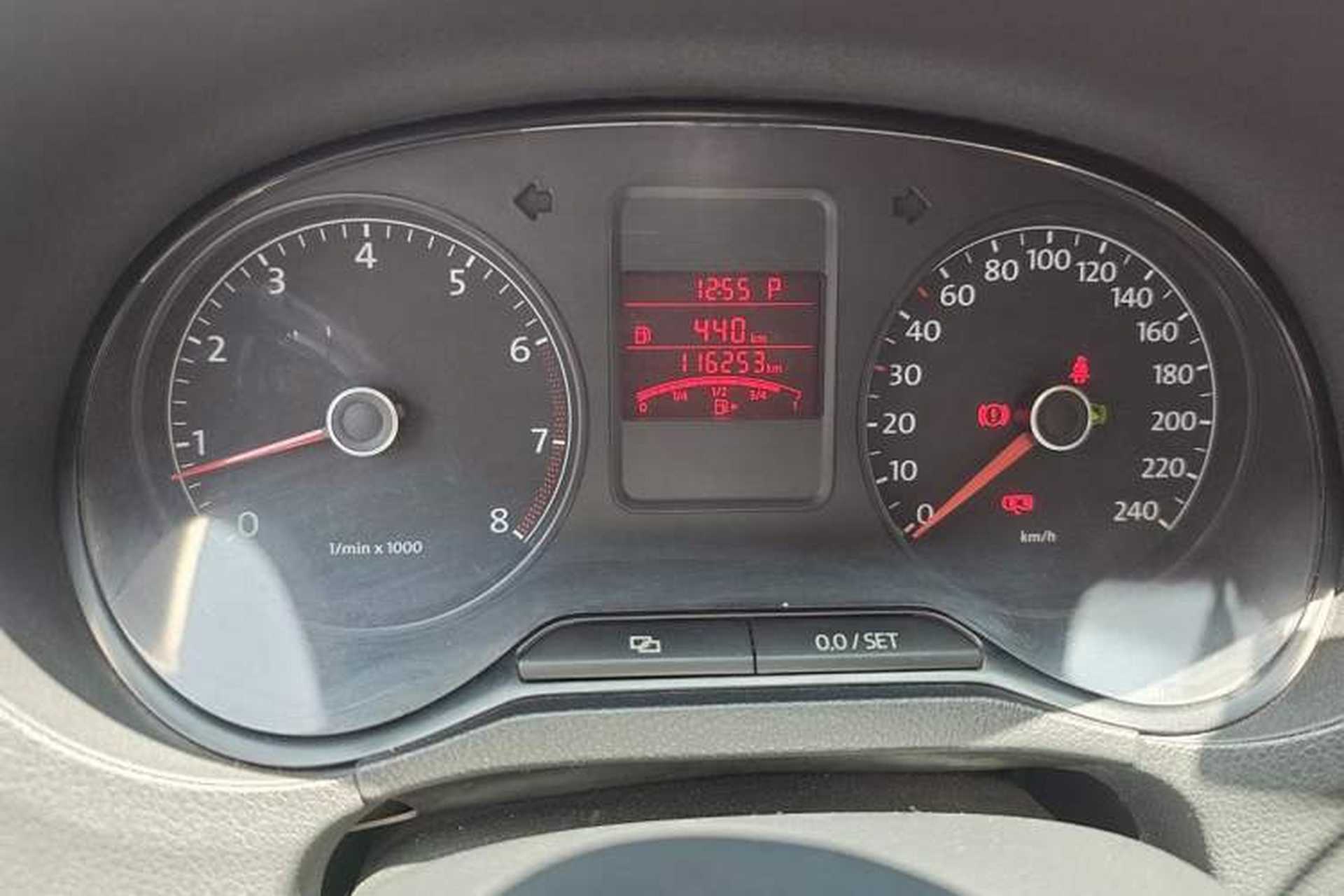 Used Volkswagen Polo 2011 1.4L Automatic ZhiShang Version Instrument Cluster