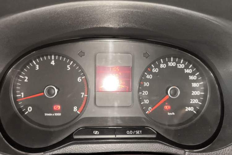 Used Volkswagen Polo 2011 1.4L Manual ZhiLe Edition Instrument Cluster