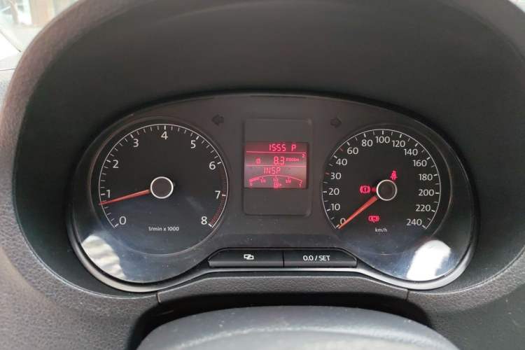 Used Volkswagen Polo 2011 1.4L Automatic ZhiShang Version Instrument Cluster