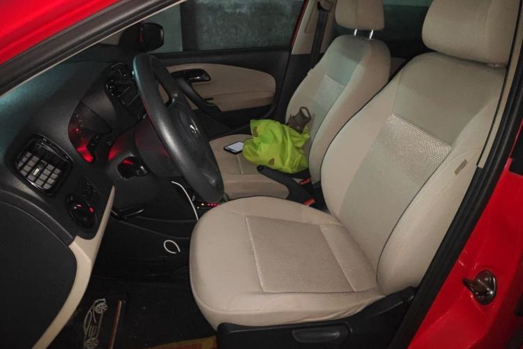 Used Volkswagen Polo 2011 1.6L Automatic ZhiShang Version Left Front Seat