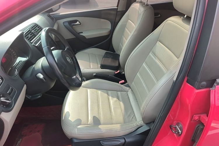 Used Volkswagen Polo 2011 1.6L Automatic ZhiKu Edition Left Front Seat