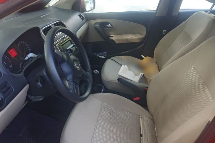 Used Volkswagen Polo 2011 1.6L Manual ZhiShang Edition Left Front Seat