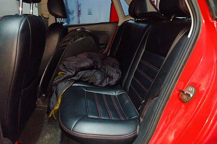 Used Volkswagen Polo 2011 1.6L Manual ZhiShang Edition Left Rear Seat