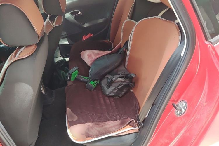 Used Volkswagen Polo 2011 1.6L Automatic ZhiShang Version Left Rear Seat