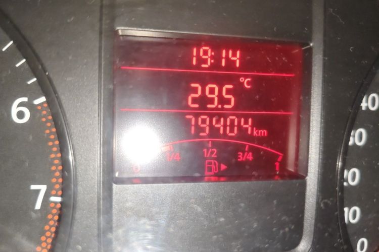 Used Volkswagen Polo 2011 1.4L Manual ZhiLe Edition Odometer Close Up