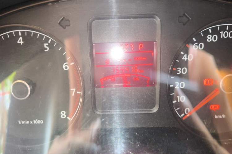 Used Volkswagen Polo 2011 1.4L Automatic ZhiShang Version Odometer Close Up