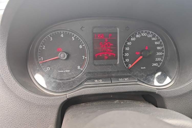 Used Volkswagen Polo 2011 1.4L Automatic ZhiShang Version Odometer Close Up