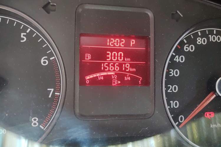 Used Volkswagen Polo 2011 1.6L Automatic ZhiShang Version Odometer Close Up