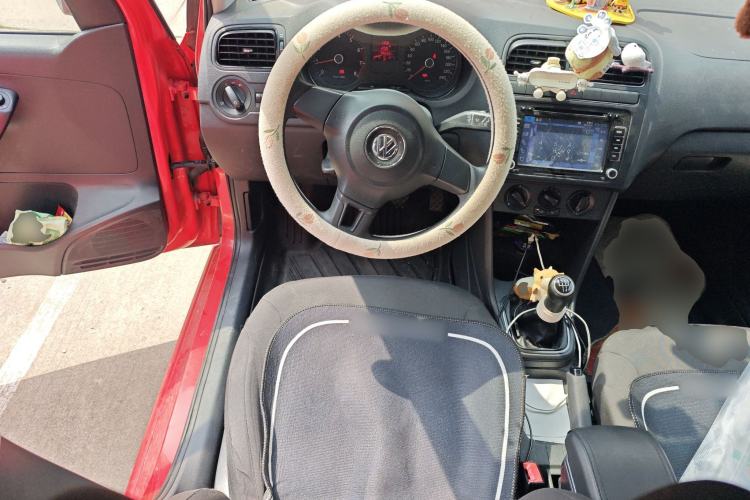 Used Volkswagen Polo 2011 1.4L Manual ZhiLe Edition Steering Wheel