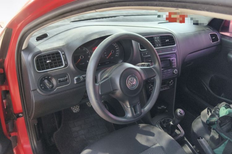 Used Volkswagen Polo 2011 1.4L Manual ZhiShang Edition Steering Wheel