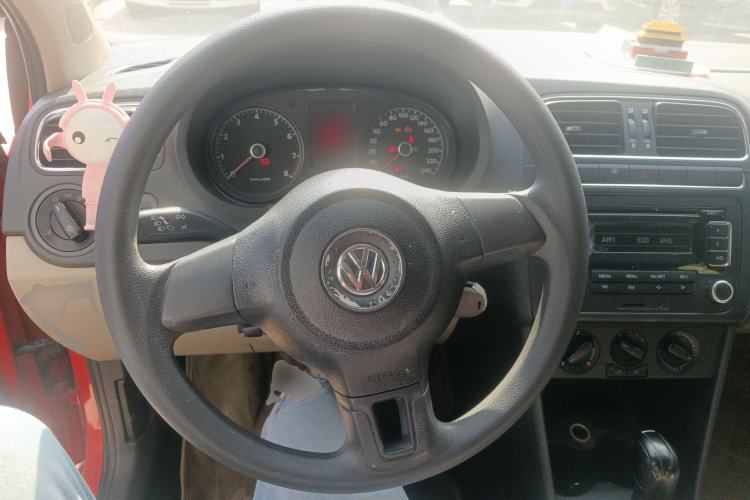 Used Volkswagen Polo 2011 1.4L Automatic ZhiShang Version Steering Wheel