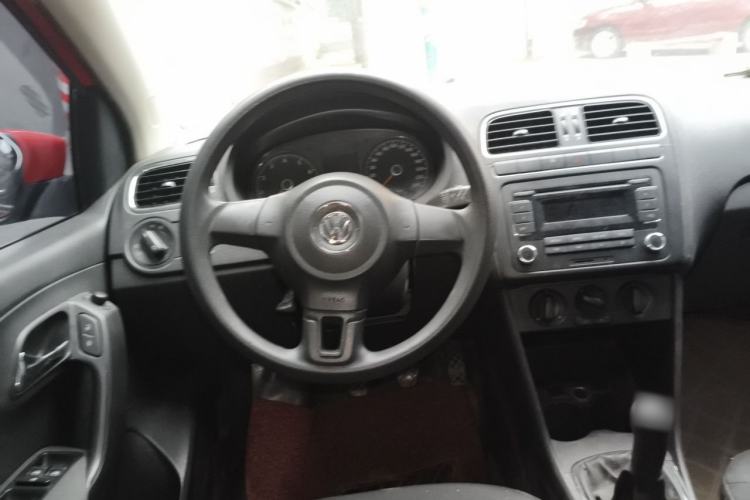 Used Volkswagen Polo 2011 1.6L Manual ZhiShang Edition Steering Wheel
