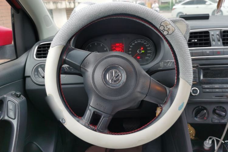 Used Volkswagen Polo 2011 1.4L Automatic ZhiShang Version Steering Wheel