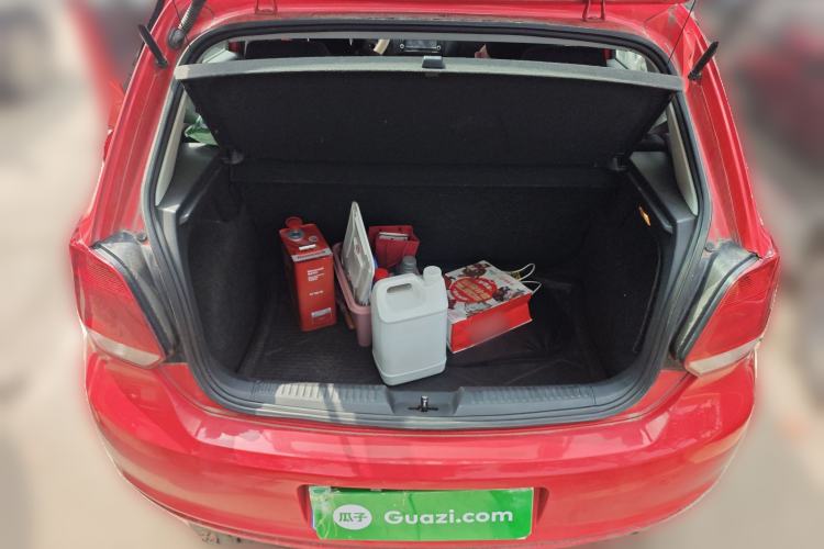 Used Volkswagen Polo 2011 1.4L Manual ZhiLe Edition Trunk