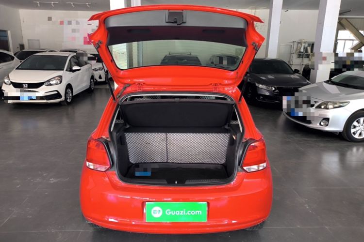 Used Volkswagen Polo 2011 1.4L Automatic ZhiShang Version Trunk