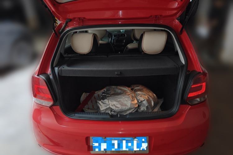 Used Volkswagen Polo 2011 1.4L Automatic ZhiCool Edition Trunk