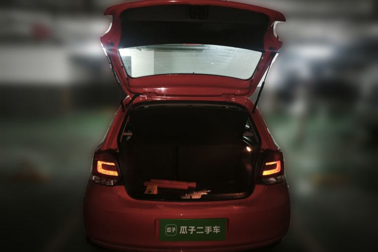 Used Volkswagen Polo 2011 1.6L Automatic ZhiShang Version Trunk