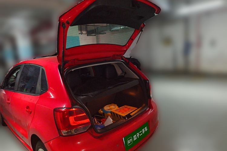 Used Volkswagen Polo 2011 1.6L Manual ZhiShang Edition Trunk