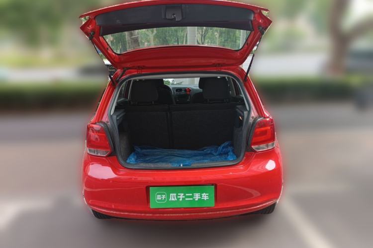 Used Volkswagen Polo 2011 1.6L Automatic ZhiShang Version Trunk