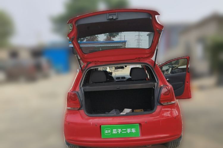Used Volkswagen Polo 2011 1.4L Manual ZhiLe Edition Trunk