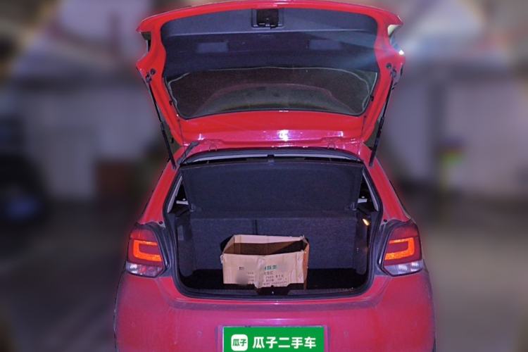 Used Volkswagen Polo 2011 1.6L Automatic ZhiShang Version Trunk