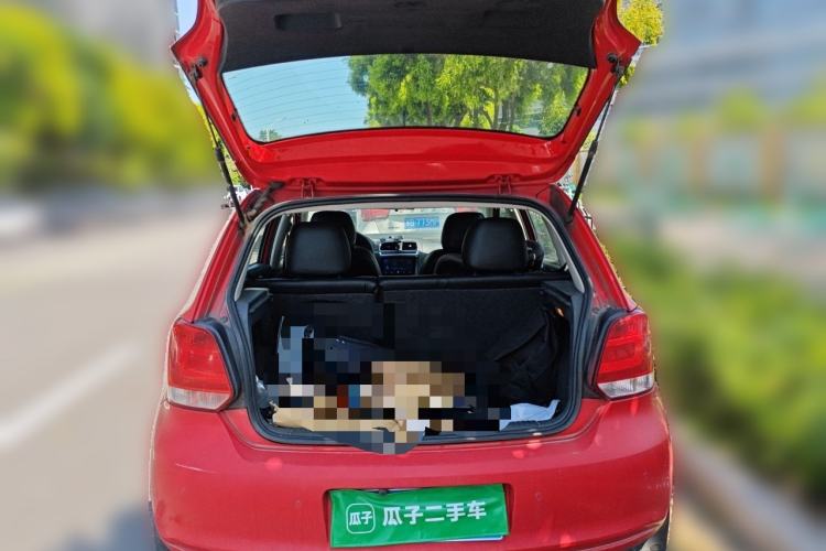 Used Volkswagen Polo 2011 1.6L Automatic ZhiShang Version Trunk