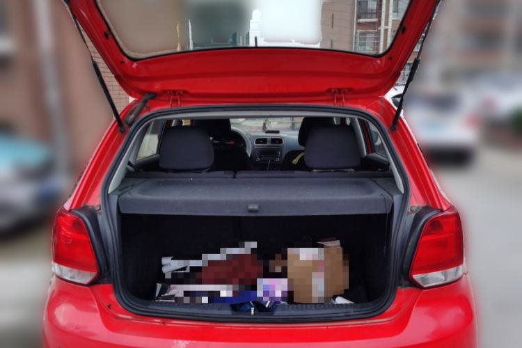 Used Volkswagen Polo 2011 1.4L Automatic ZhiShang Version Trunk