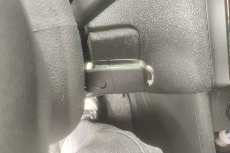 Used Volkswagen Polo 2011 1.4L Automatic ZhiShang Version Vehicle Key